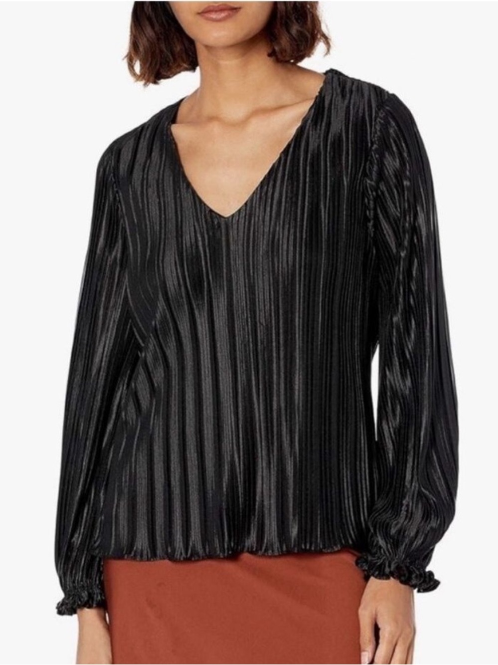 ASTR‎ the Label Holly Pleated V-Neck Satin Top Black Large EUC